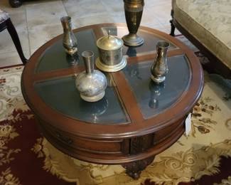 Display Coffee Table