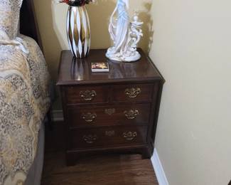 Henredon Side Table