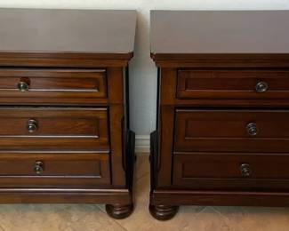 Ashley Furniture 2 Drawer Night Stand
