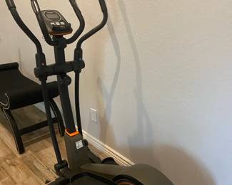 Niceday Elliptical Trainer