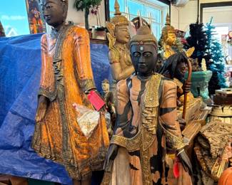 Monumental Statues