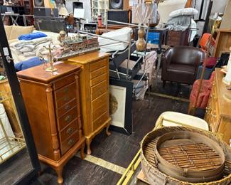 Vintage Furniture, Art, Lamps