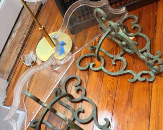 Wall sconces