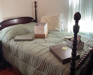Beautiful antique bedroom set