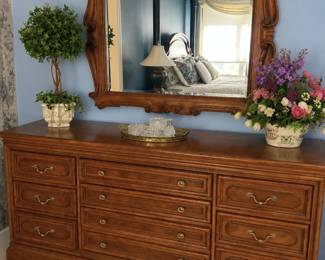 Maple dresser and mirror set, vanity tray