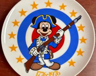 Walt Disney Bicentennial Plate With Mickey Mouse