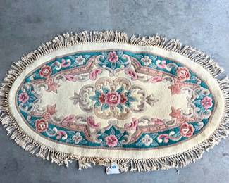 Oblong Cream Floral Rug