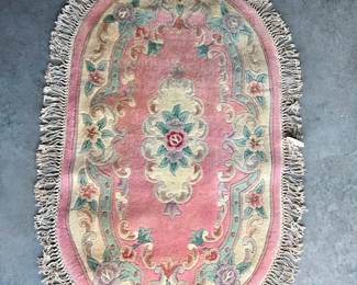 Gradient Pink Floral Oval Rug