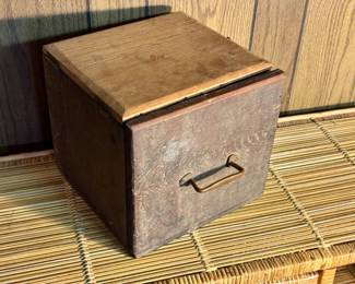 Hand-Crank Pasta Maker