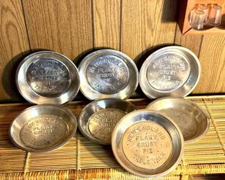 New England Table Talk Metal Pie Shells