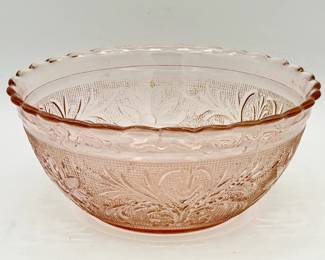 Anchor Hocking Sandwich Pink Scalloped Bowl
