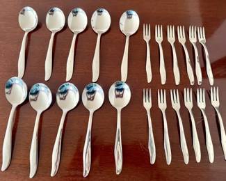 Atomic Starburst Vintage Mar-Crest Spoons & Cocktail Forks