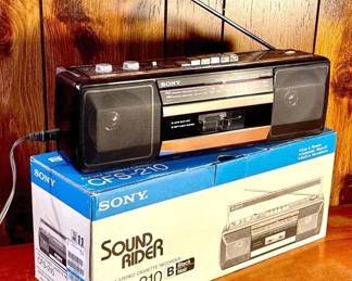 Sony Sound Rider AM/FM Radio & Tape Player