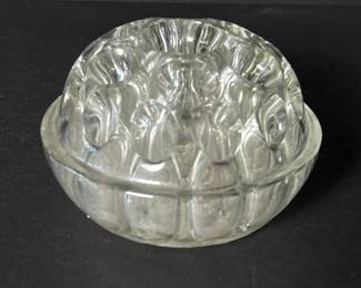 194 vintageclearglassflowerfrog