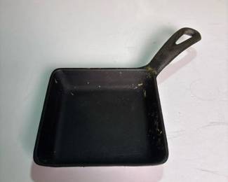 307 vintagecastirongriswoldsquareeggsk