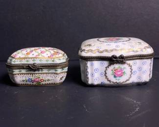 132 pairoflimogesstyleporcelaintrinket