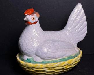 160 vintageceramichenonnestcovereddish