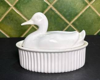275 cratebarrelwhiteduckshapedceramicc
