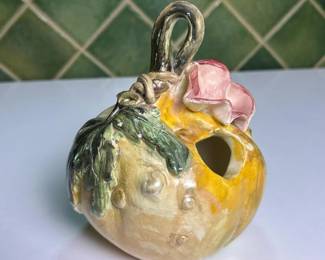 013 handpaintedceramicgourdbirdhousesig