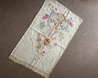 439 vintagehandmadeembroideredsilktextil