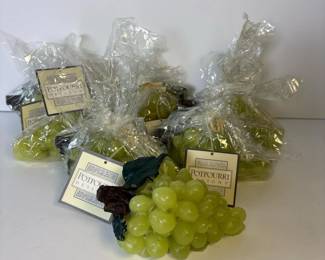398 sevennewpotpourridesignsgrapecluste