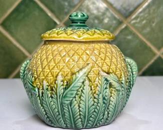 103 vintagegreenyellowceramiccoveredjar