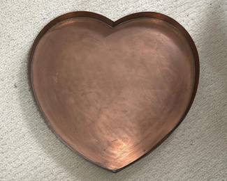 213 vintageheartshapedcoppertraywithha