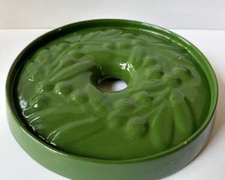 230 greenglazedceramicshortbreadmold