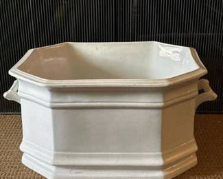053 largewhiteoctagonalceramicplanterwi