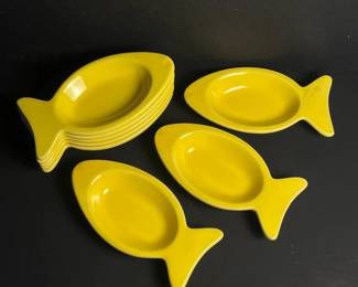 125 setof8subtilportugalyellowfishsha