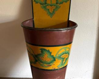 061 vintage20handpaintedmetalwallpocke