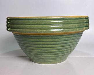 009 largegreenribbedceramicmixingbowl