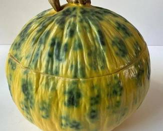 256 largeceramicpumpkinsouptureenwithl