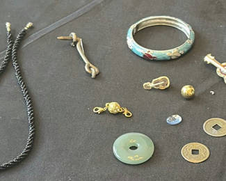 Lot 212: Assorted Jewelry and Accessories