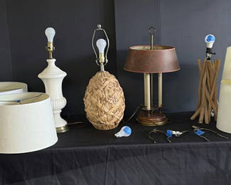 Lot 196: Lamps, Lampshades, and Lamp Accessories