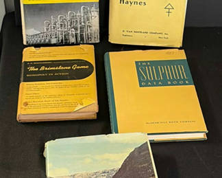 Lot 88: Vintage reference books and nature field guides