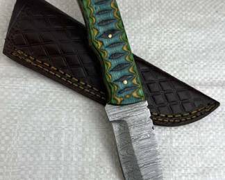 Damascus Steel Fixed Blade Knife w/ Sheath
