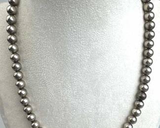 925 Silver 'Navajo Pearl' Bench Bead Necklace
