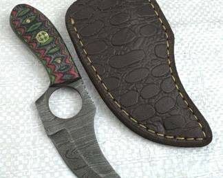 Damascus Steel Fixed Blade Knife w/ Sheath