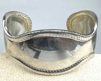925 Silver Tapered Rope Like Border Cuff Bracelet