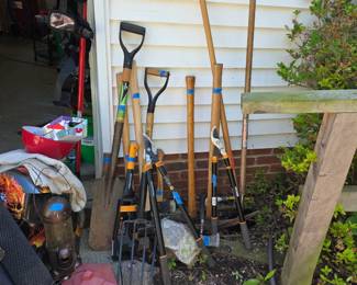 Yard tools