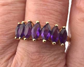 10kt amethyst ring