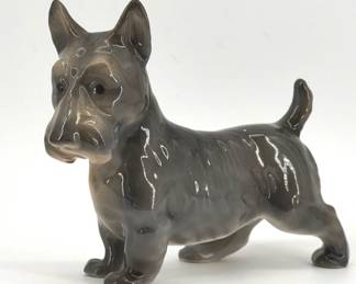 German ceramic Scottie figurine