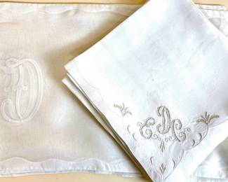 Vintage monogrammed napkins and placemats