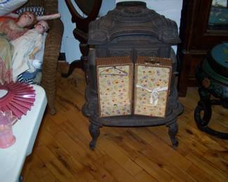 CAST IRON PARLOR STOVE & DOLL CASE