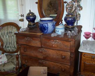PAIR OF CLOISONNE URNS, JARDINIERE & MISC. ON WALNUT DRESSER WITH WISH-BONE MIRROR