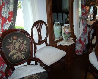 LADY'S CHAIR , DINING CHAIR, PIER MIRROR & HP VASE