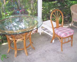 GLASS & BAMBOO TABLE WITH 4 CHAIRS