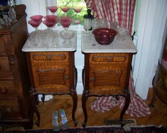 PAIR OF MARBLE-TOP NIGHT TABLES