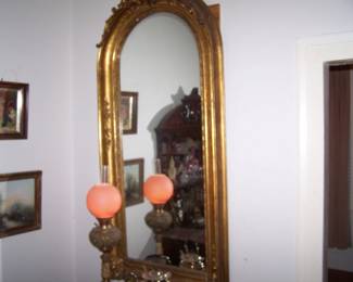 GILT-FRAMED MIRROR